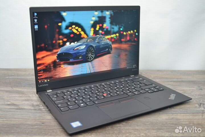 Lenovo X1 Carbon Gen 5 i7
