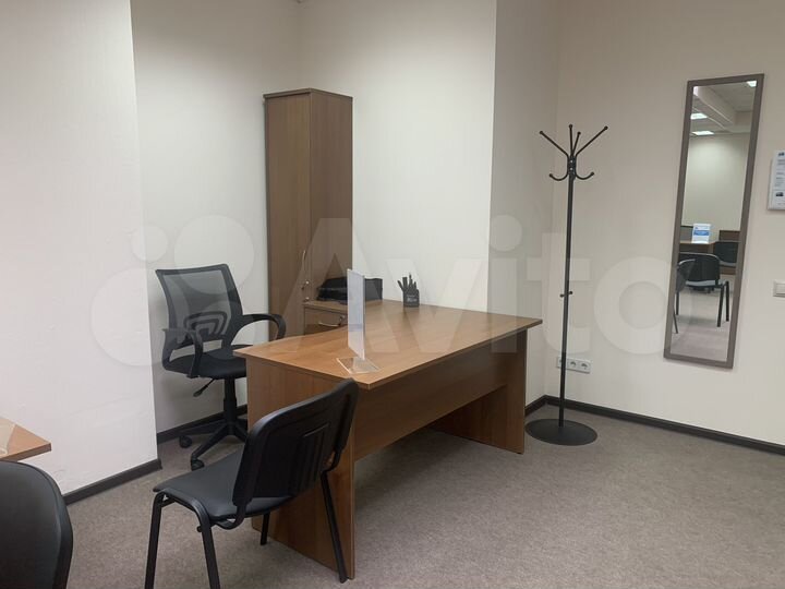Офис, 7.5 м² с большой и бюджетной парковкой