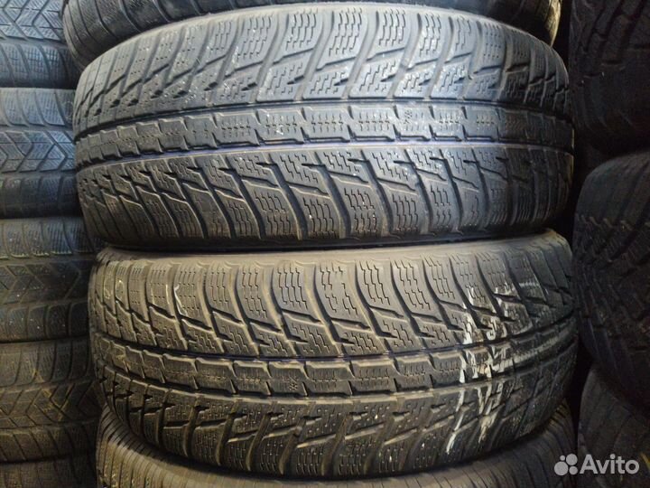 Nokian Tyres WR SUV 3 235/60 R18