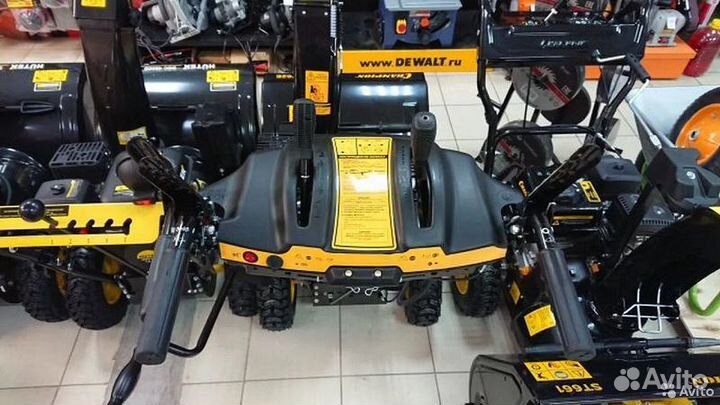 Снегоуборщик champion ST762E (6,5л.с.)