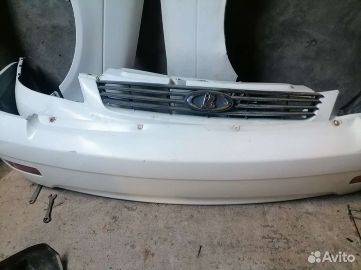 Бампер передний priora 1
