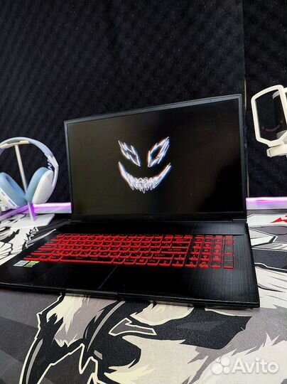 Игровой ноутбук MSI GF75 (RTX 3050, i5, 144гц)
