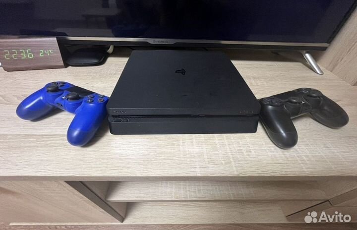 Sony playstation 4 slim 1000 gb