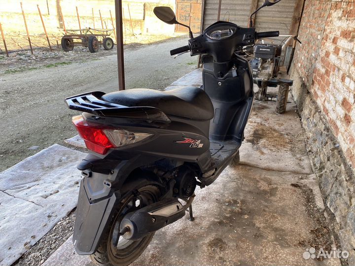 Скутер SYM AD12W1-6 (JET 4)