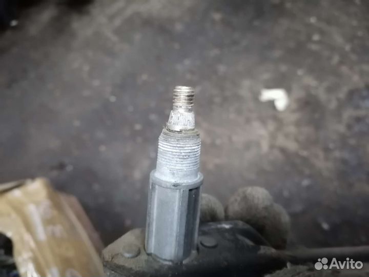 Трапеция дворников в сборе Volkswagen Passat b3