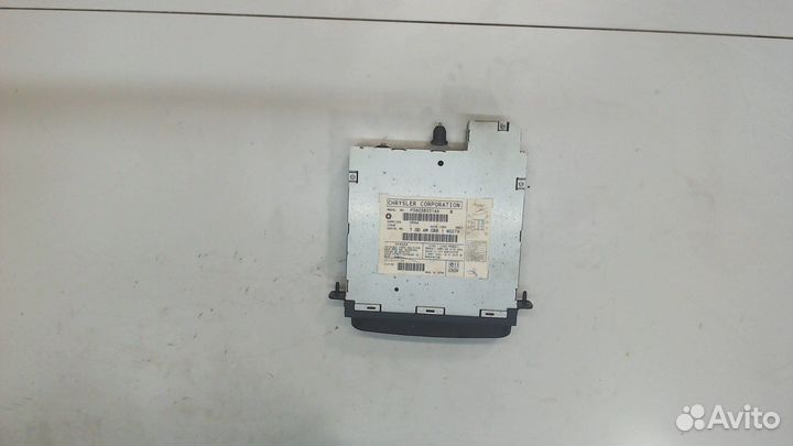 Проигрыватель CD/DVD Chrysler Town-Country, 2001