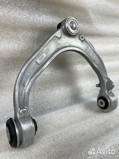 Поперечный рычаг верхний передний левый Bmw X5 X6