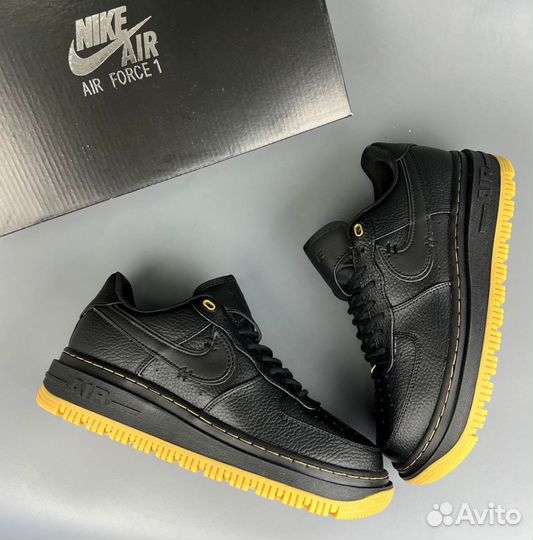 Стильные кроссовки Nike Air Force 1 Luxe