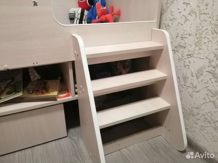 Кровать-чердак