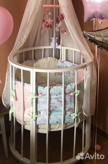 Бортики и комплект постельного белья