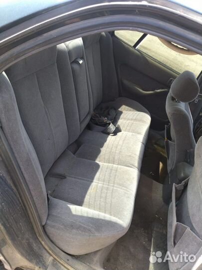 Cиденья Toyota Camry XV10 1992г Салон