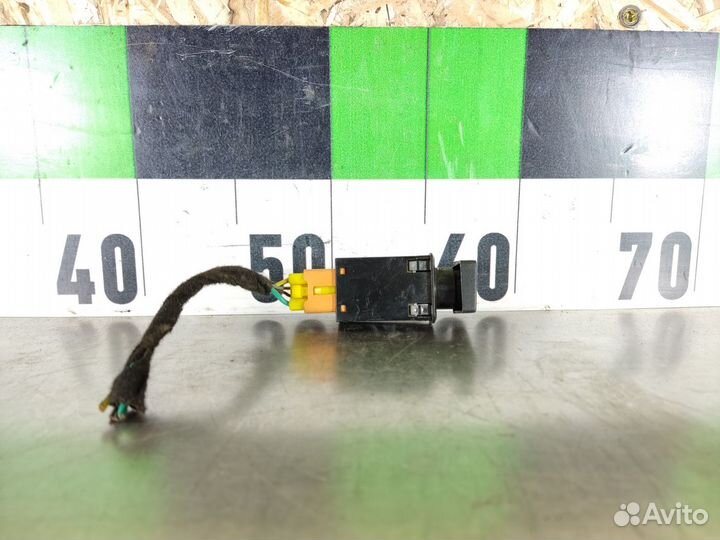 Кнопка обогрева сидений Chery Amulet 2006-2012