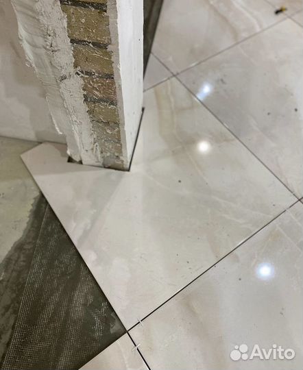 Плиточник укладка плитки