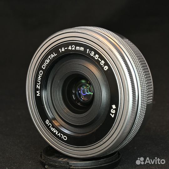 Olympus M.zuiko digital 14-42 EZ silver