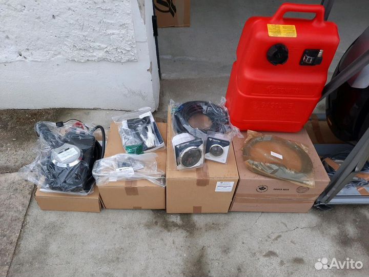 Новый лодочный мотор Tohatsu MFS50aets 866 см3