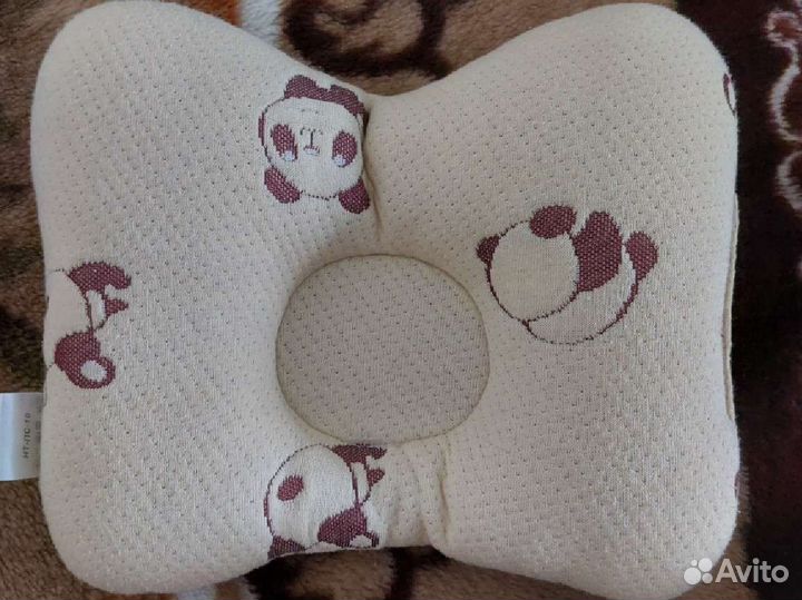 Подушка для новорожденных