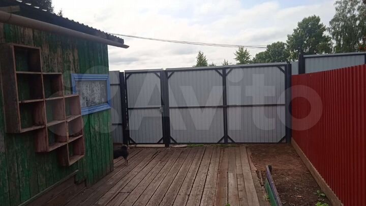 Дом 37 м² на участке 5 сот.