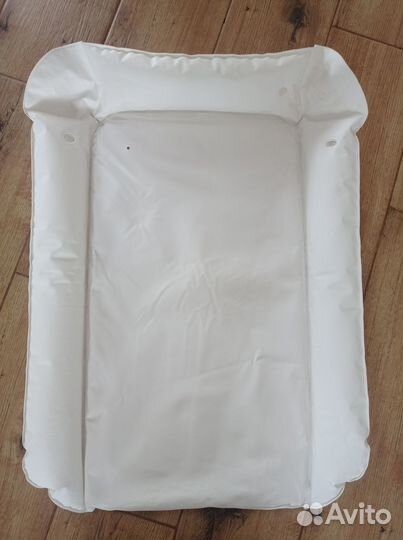 Матрас IKEA на пеленальный столик+2 чехла