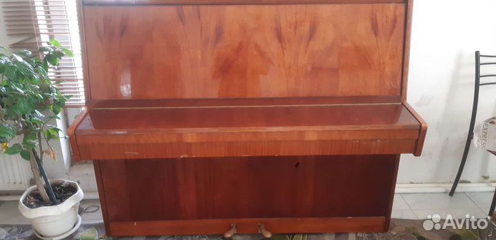 Пианино высото 120 ш 140