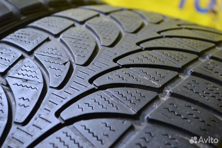 Bridgestone Blizzak LM-32 235/45 R18