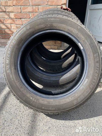 Michelin X-Ice Snow 225/55 R17