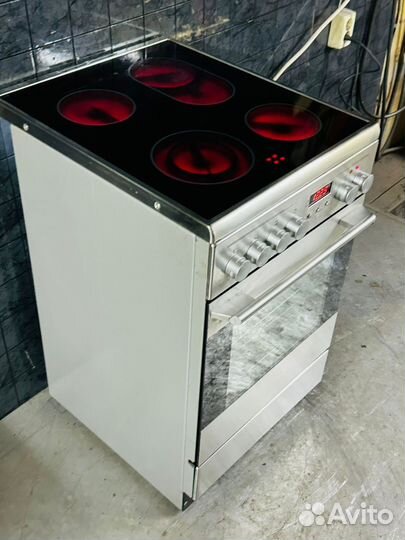 Плита электрическая Electrolux EKC 513509X