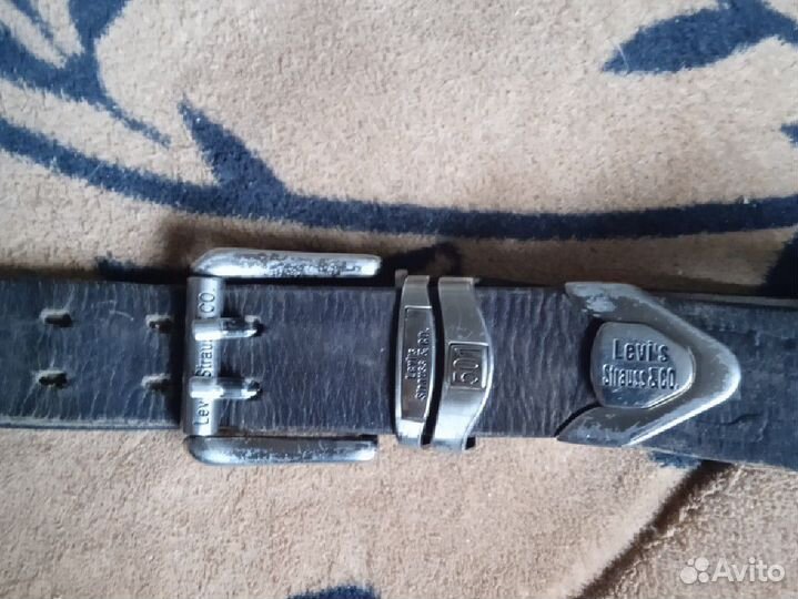 Ремень Levi's кожаный