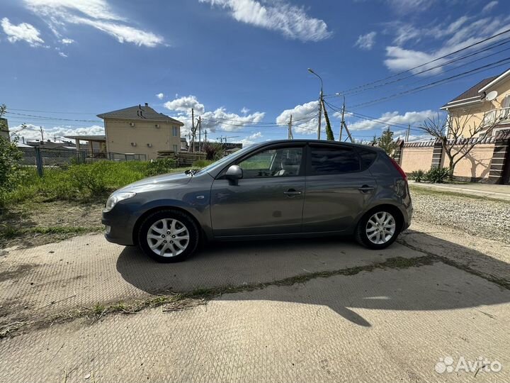 Hyundai i30 1.6 AT, 2009, 190 000 км