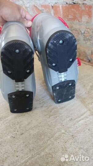 Горнолыжные ботинки детские