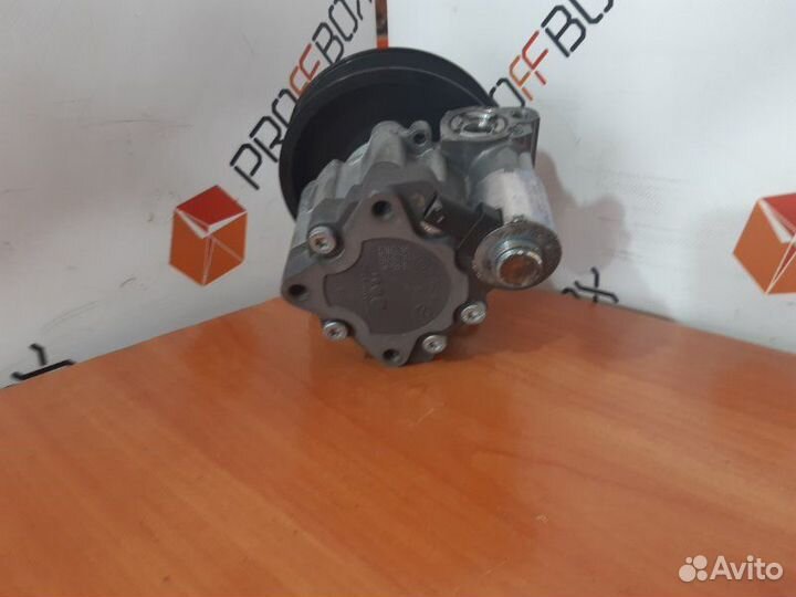 Насос гидроусилителя руля Mercedes C-Class W204