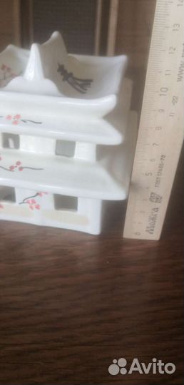 Статуэтка фарфор