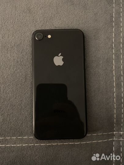 iPhone 8, 128 ГБ