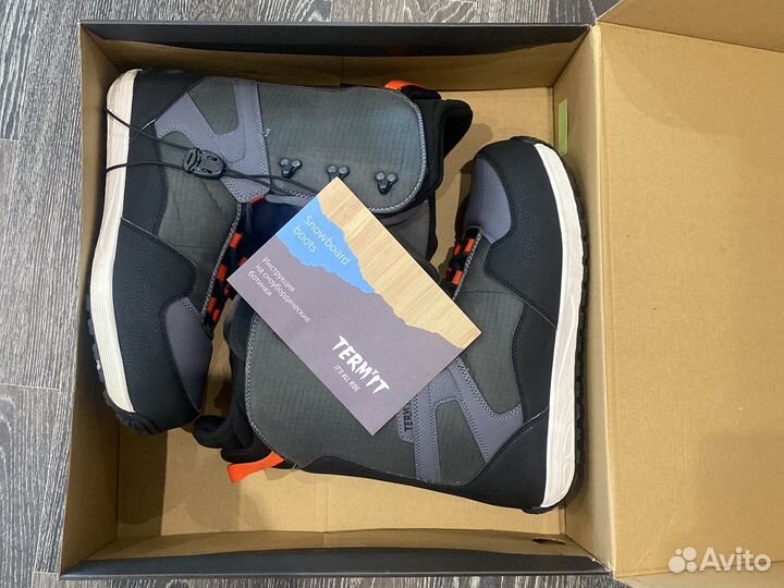 Сноубордические ботинки мужские новые