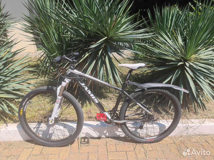 Велосипед Jamis