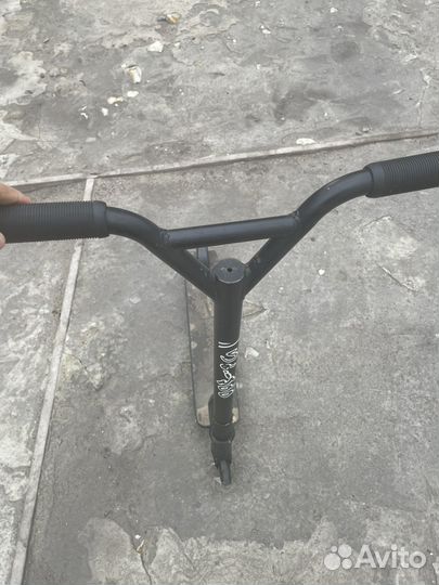 Трюковой самокат
