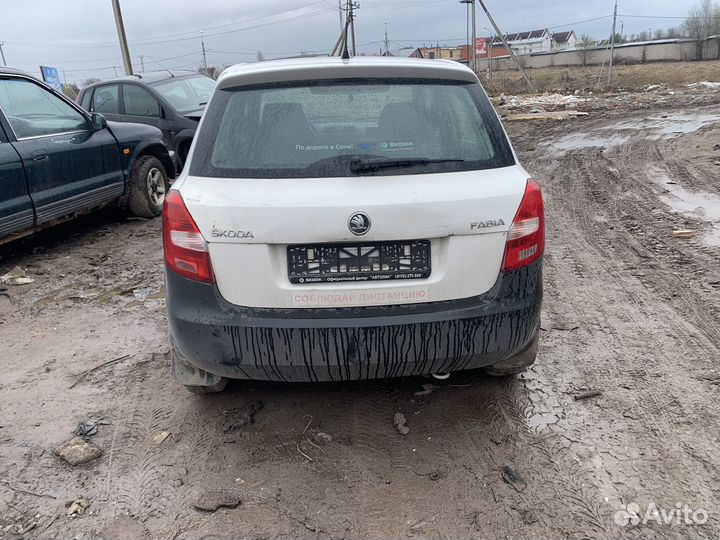 В разборе Skoda Fabia 2 2013 1.2 CGP