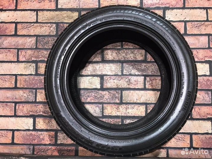 Bridgestone Potenza S001 225/50 R17