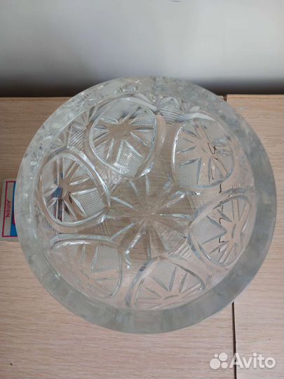 Большая хрустальная ваза,салатник