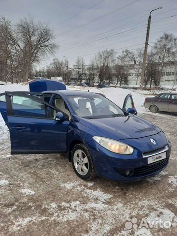 Renault Fluence 1.6 AT, 2011, 137 000 км