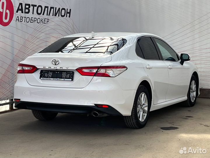 Toyota Camry 2.5 AT, 2019, 87 000 км