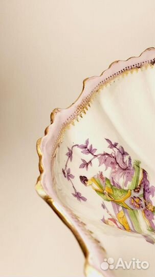 Ваза на ножках Германия