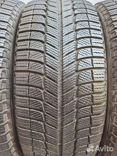 Michelin X-Ice XI3 245/45 R17 109Y