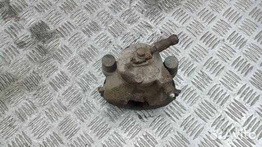 Суппорт тормозной передний левый volkswagen caddy 3 (5GS16K701)