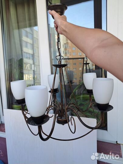 Люстра подвесная потолочная