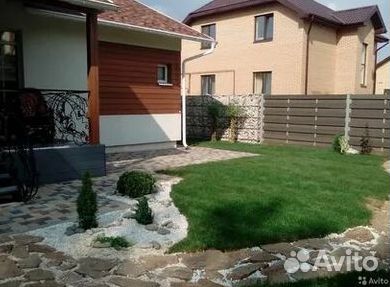 Укладка газона