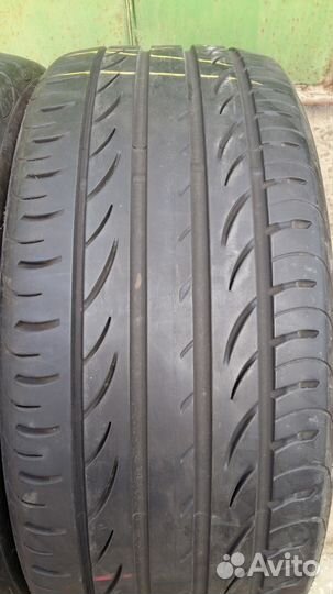 Pirelli P Zero Nero 235/40 R19 96Y