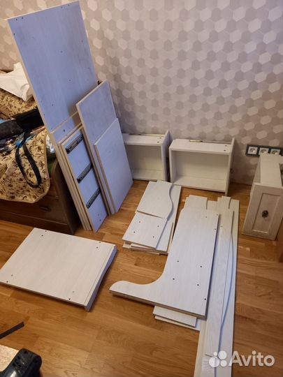 Письменный стол