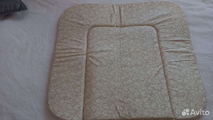 Матрасик для пеленального столика