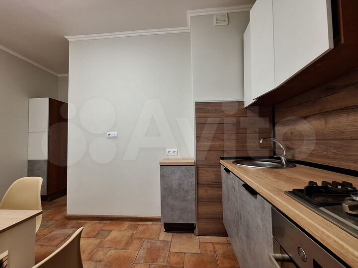 3-к. квартира, 83 м², 1/5 эт.