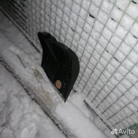 Лопата для снега